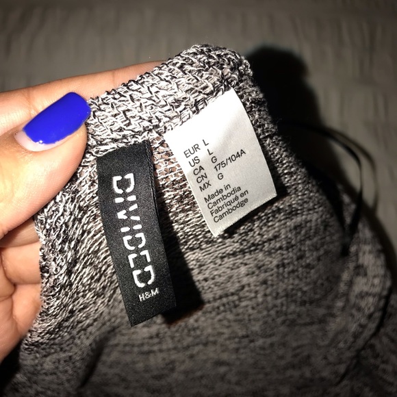 Cardigan - Picture 2 of 2